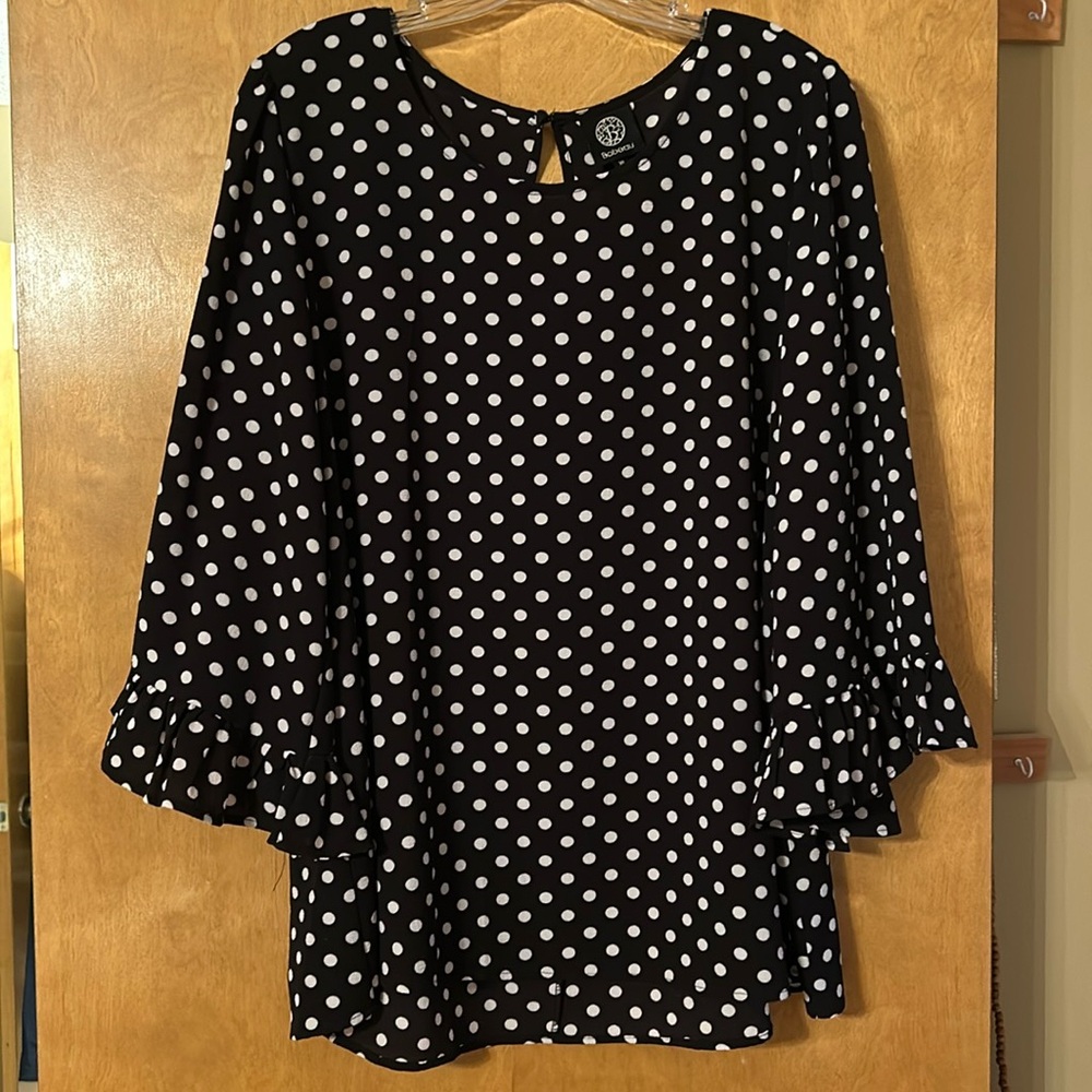 Ladies Black Top